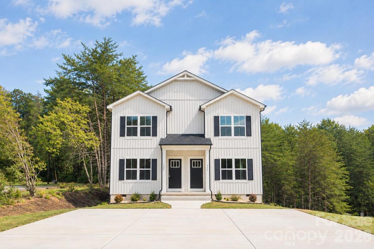 239-241 6th Avenue Dr. #1, Conover, NC 28613