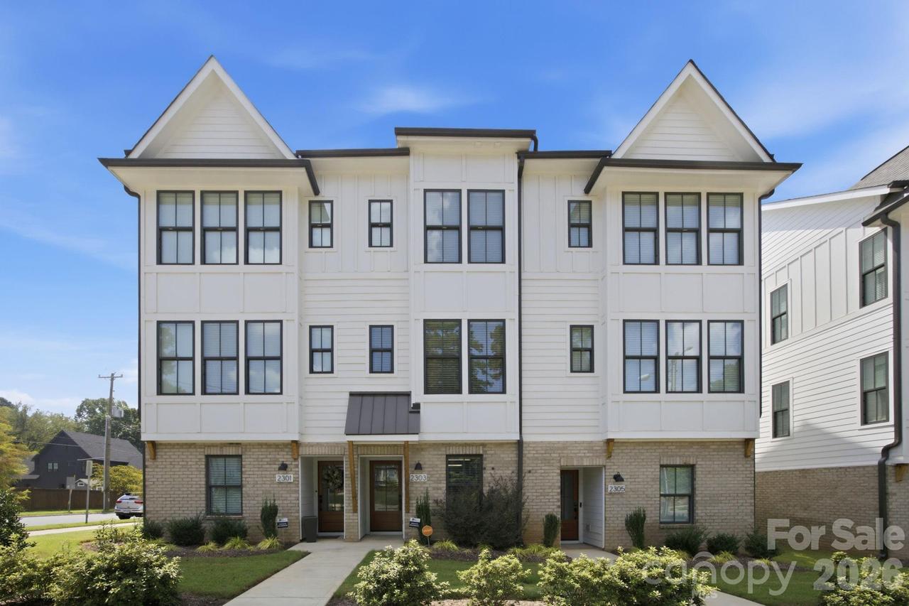 2303 Rozzelles Ferry Rd., Charlotte, NC 28208