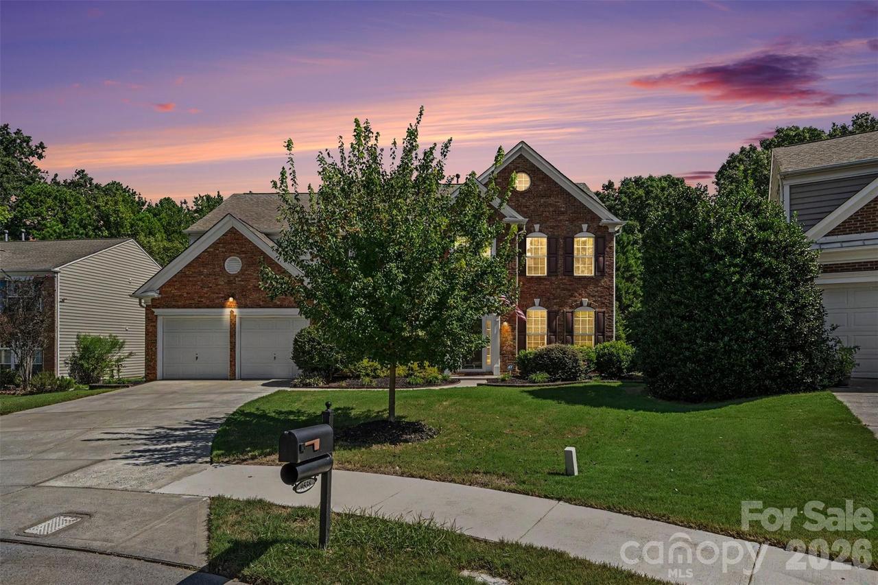 9538 Linden Tree Ln., Charlotte, NC 28277