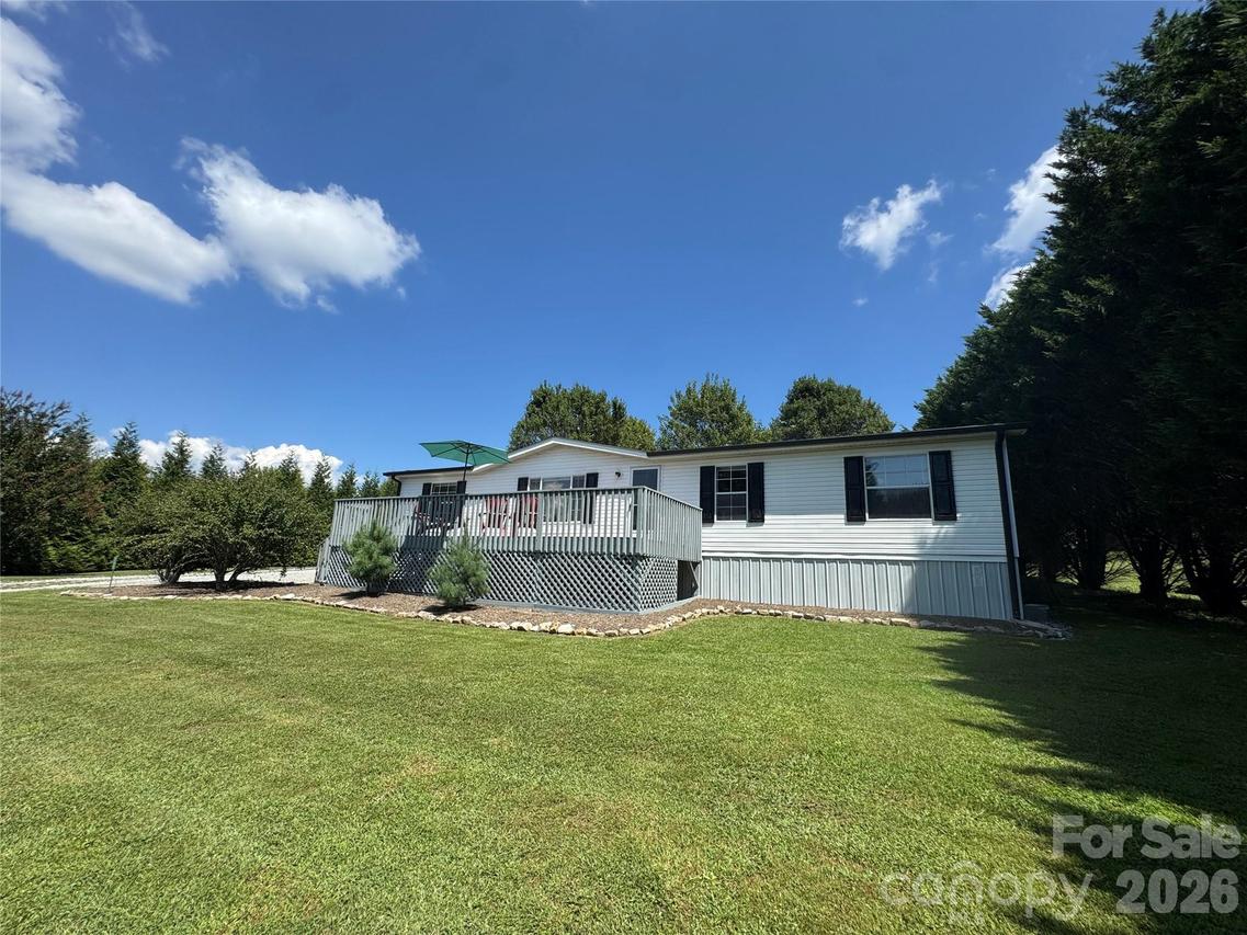 51 Little Hungry Rd., Hendersonville, NC 28792