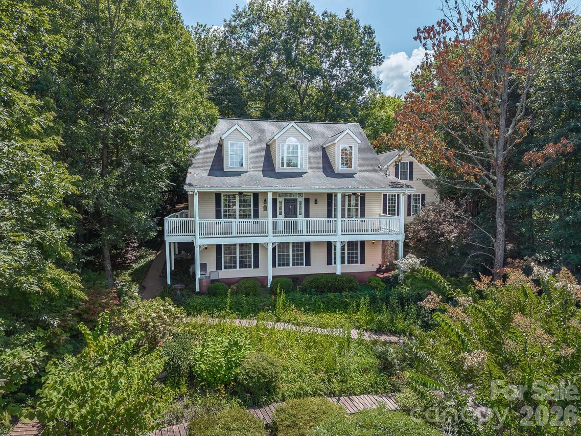 29 Panther Ridge Rd., Brevard, NC 28712