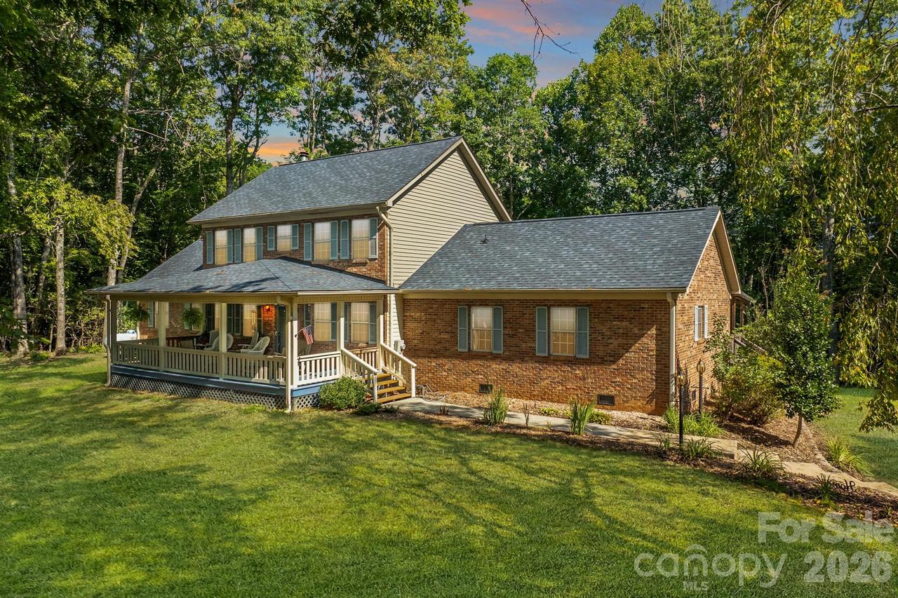 1886 Tanasee Gap Rd., Balsam Grove, NC 28708