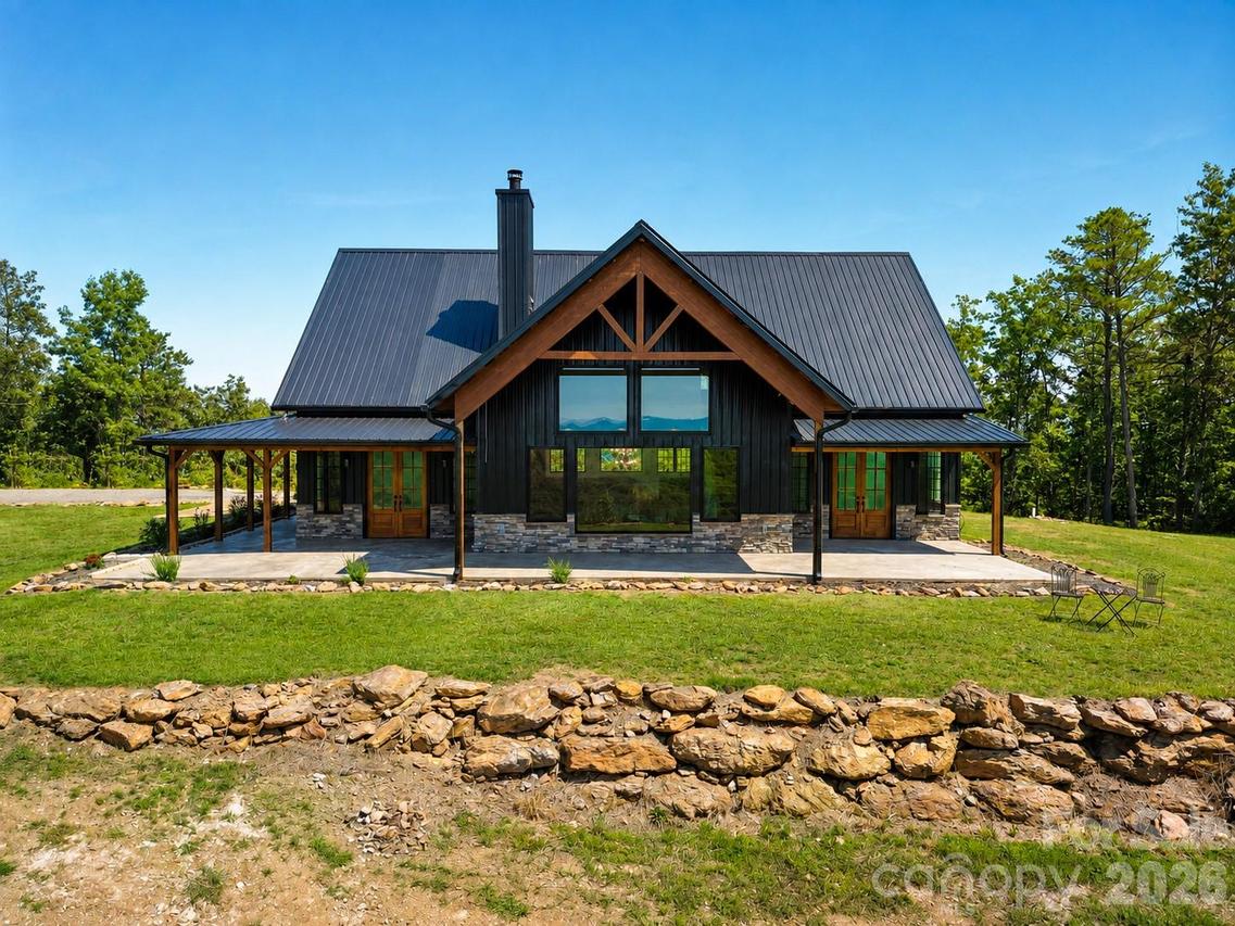 3752 Mountain Vista Dr., Valdese, NC 28655
