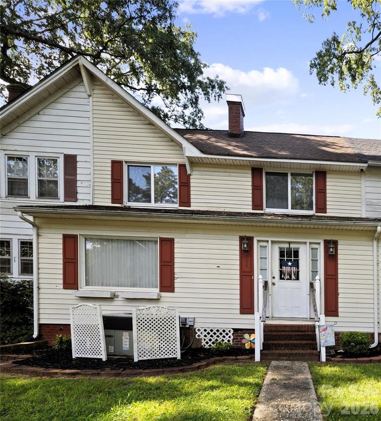 164 Spruce St., Badin, NC 28009
