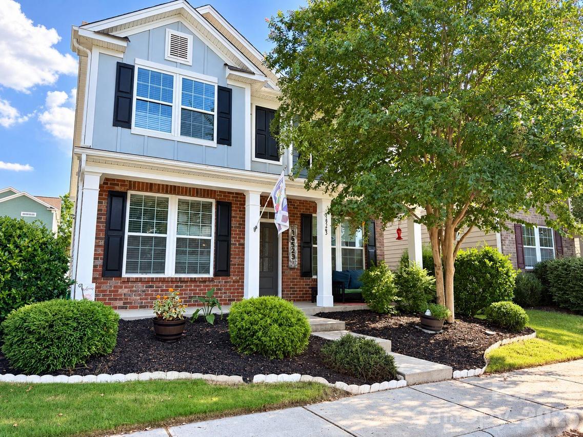 16523 Landen Forest Ln., Davidson, NC 28036