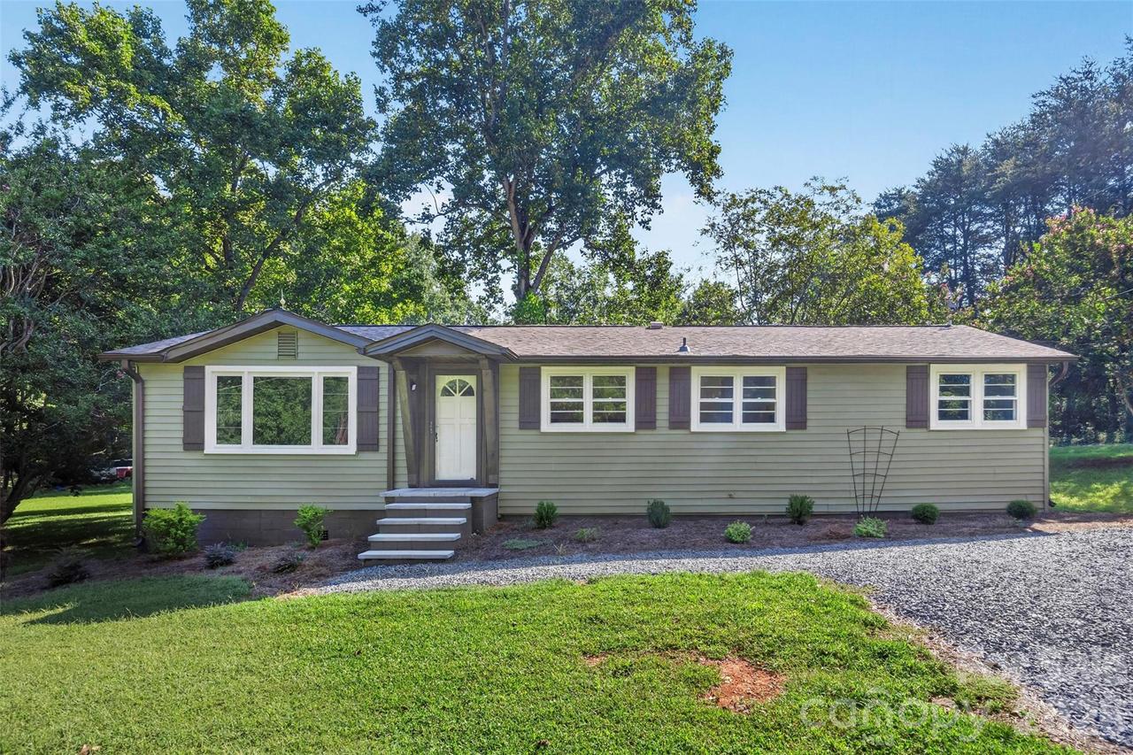 435 Mahaffey Dr., Salisbury, NC 28146