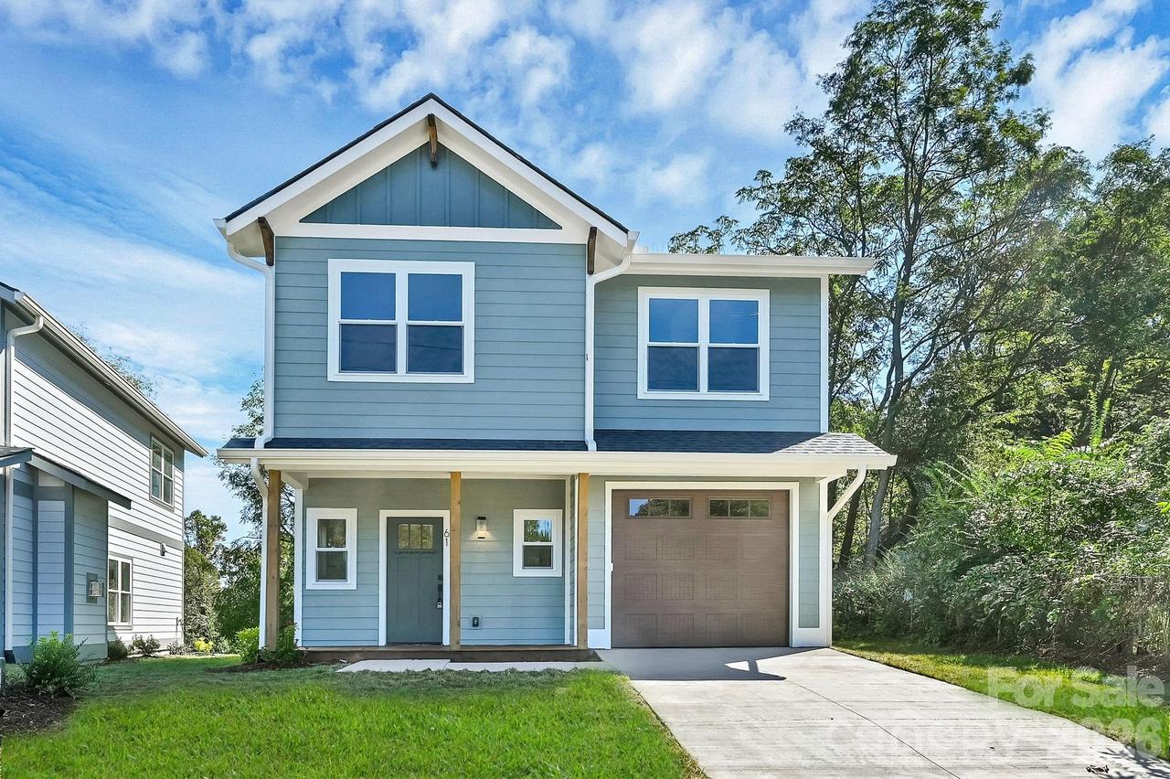61 First St., Asheville, NC 28803