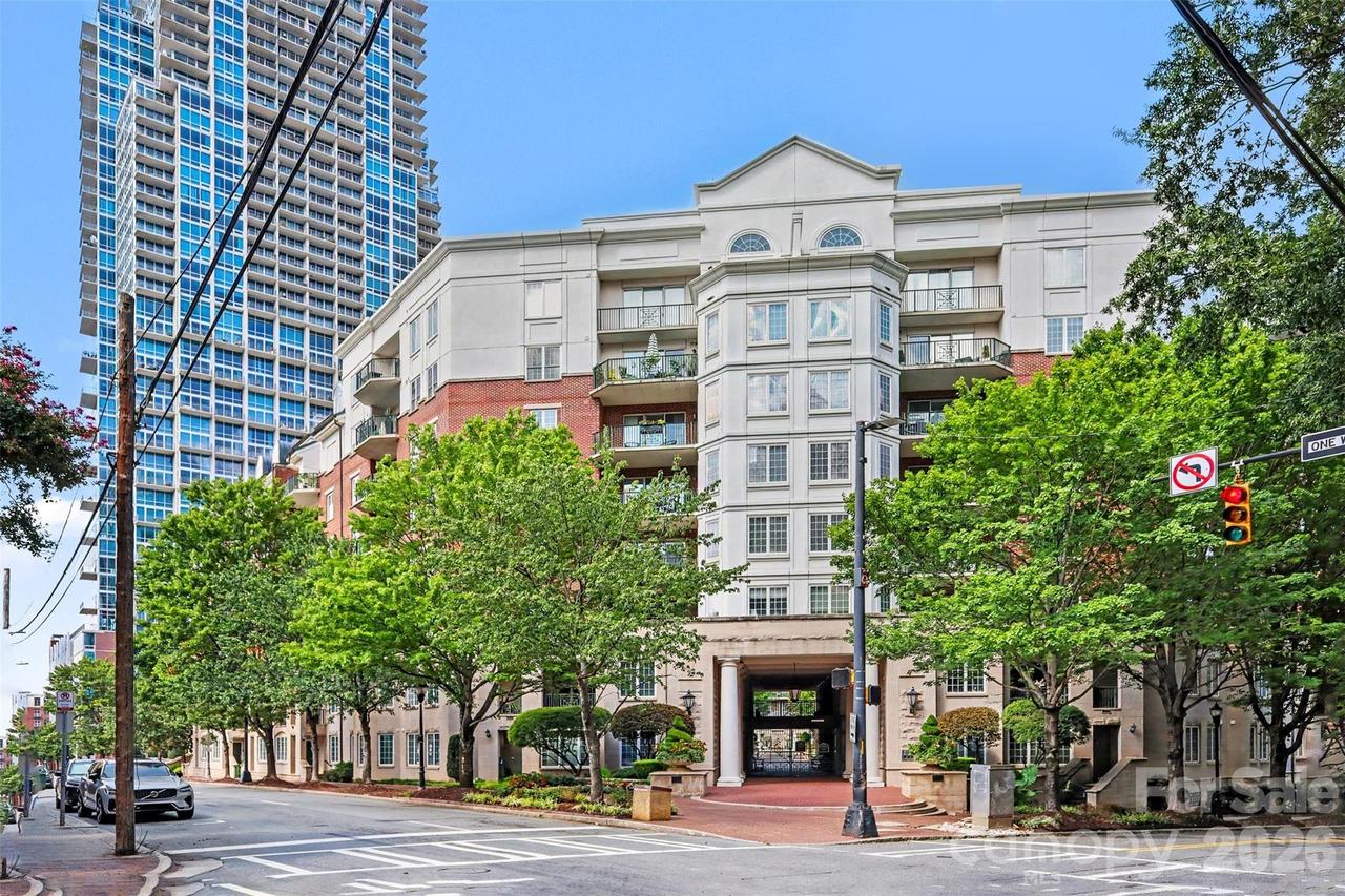 300 W 5th St. #535, Charlotte, NC 28202