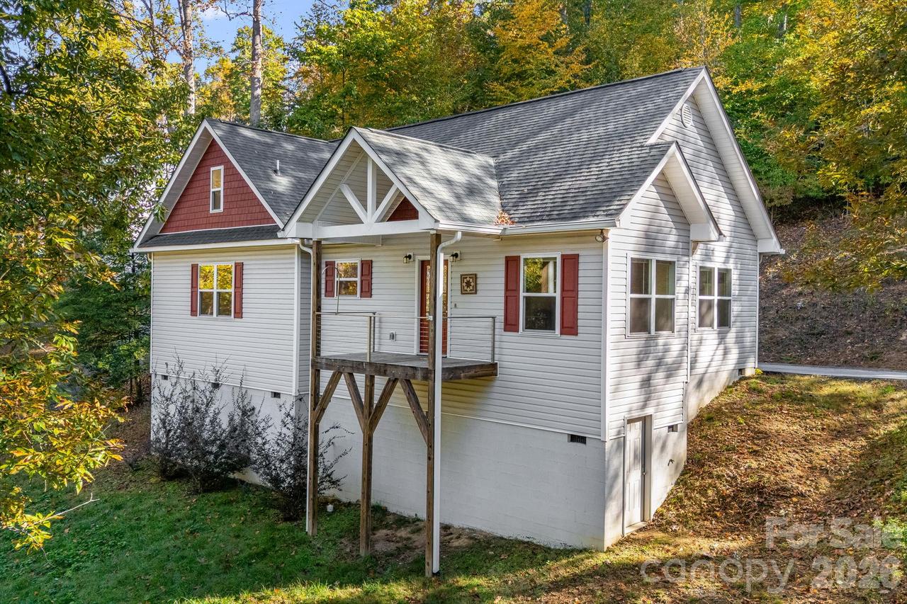 171 Rambling Tr., Hendersonville, NC 28739