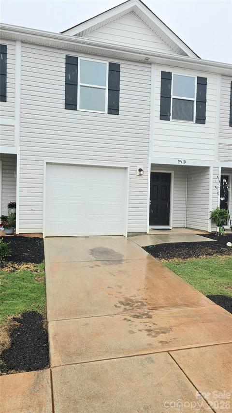 1941 Tranquility Cir., Newton, NC 28658