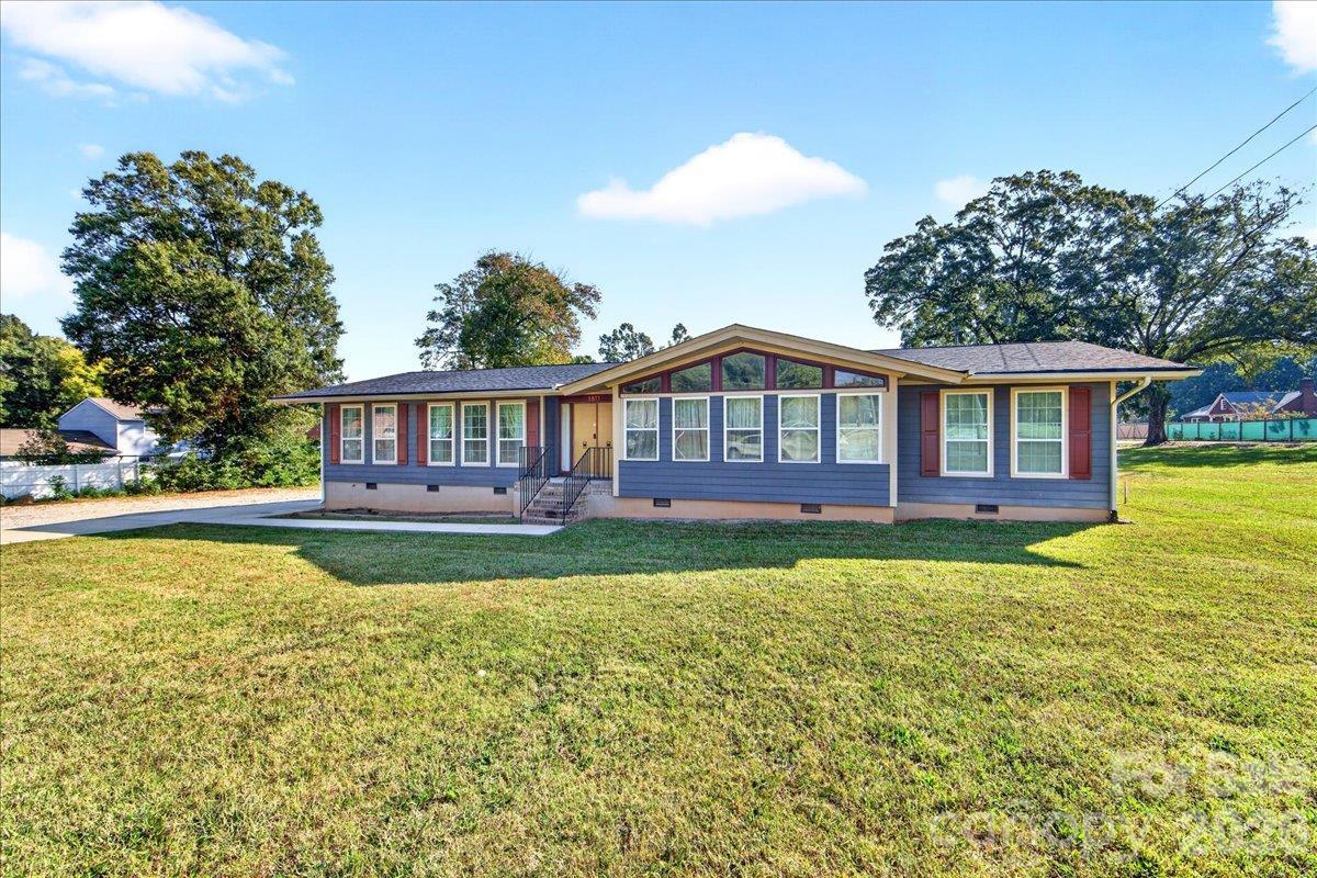 1811 Little Rock Rd., Charlotte, NC 28214