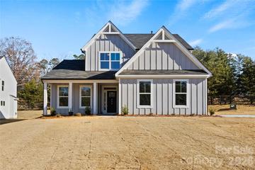 New Construction Homes For Sale This Week That Attend Lake Norman High: September 2nd to September 8th
