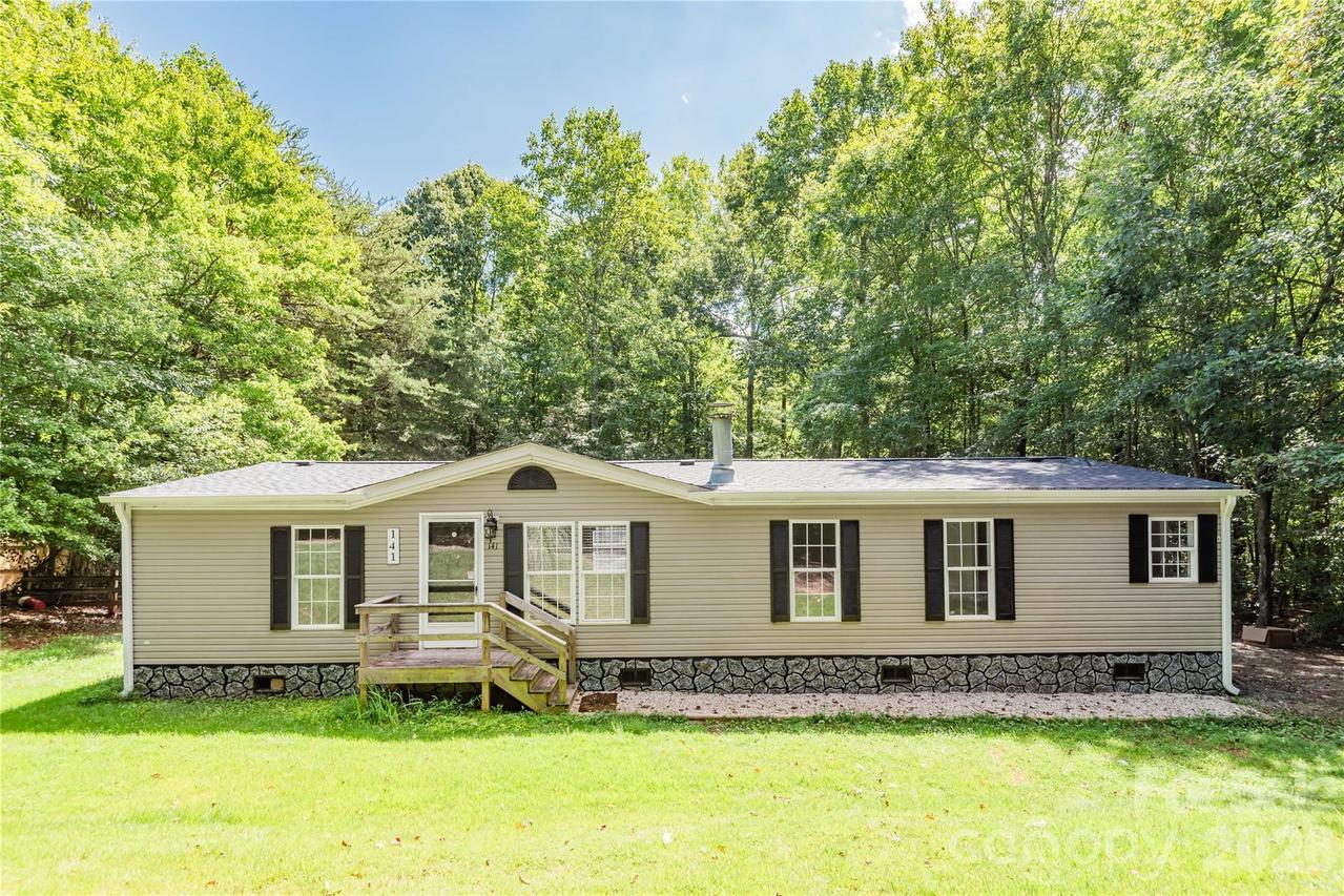 141 Tommys Ln., Mooresville, NC 28117