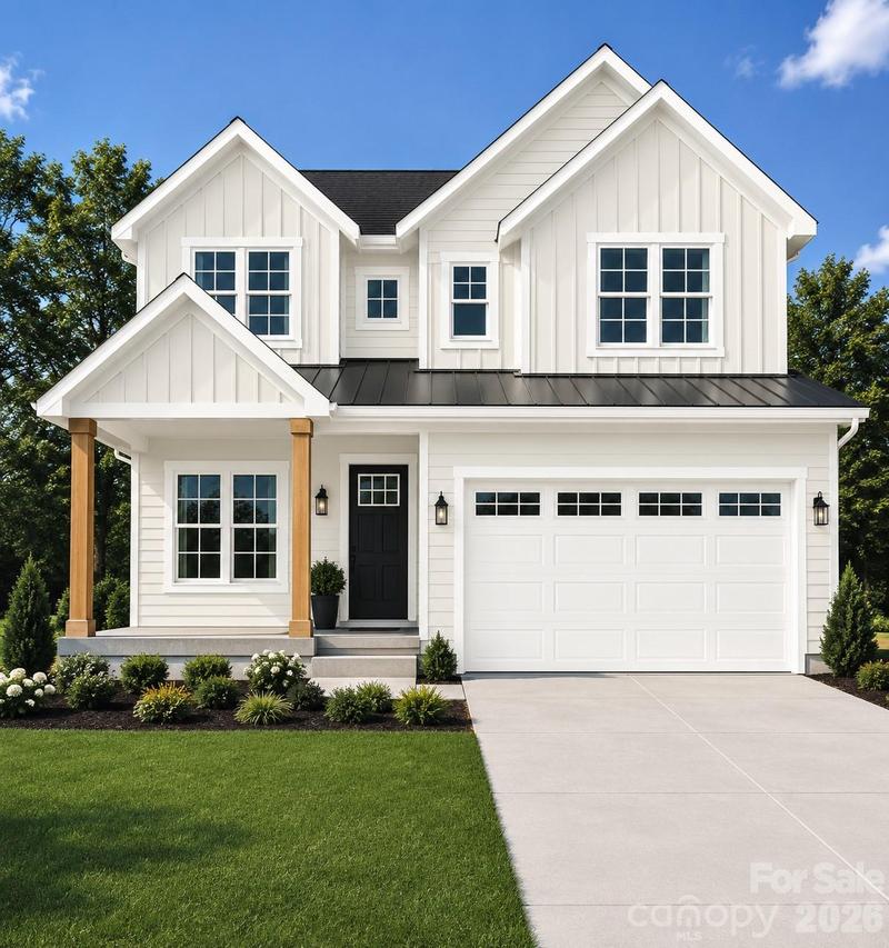 532 Lowrey Ln., Lowell, NC 28098