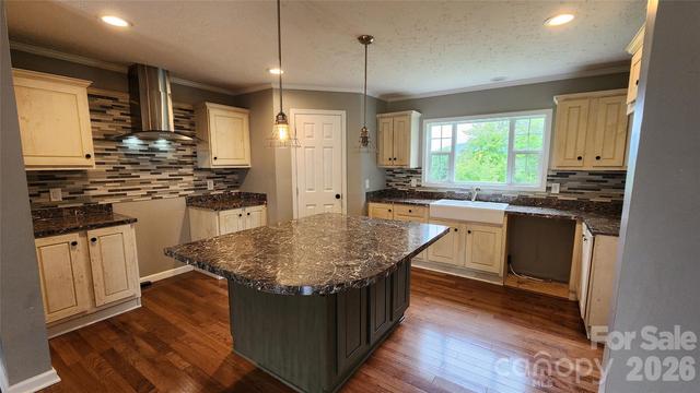 New Homes For Sale This Week That Attend North Buncombe Middle: September 4th to September 10th