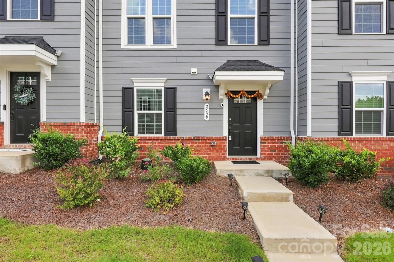 2509 Autumn Olive Ln., Matthews, NC 28104