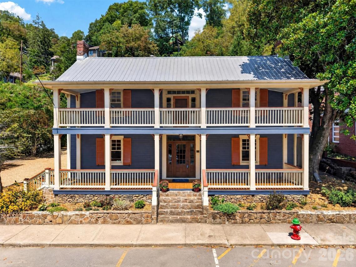 39 S Main St., Marshall, NC 28753