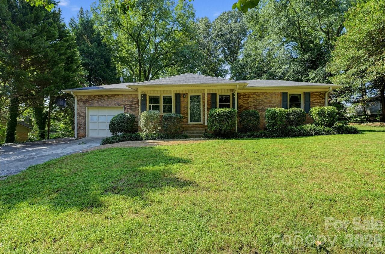 204 Redding Rd., Stanley, NC 28164