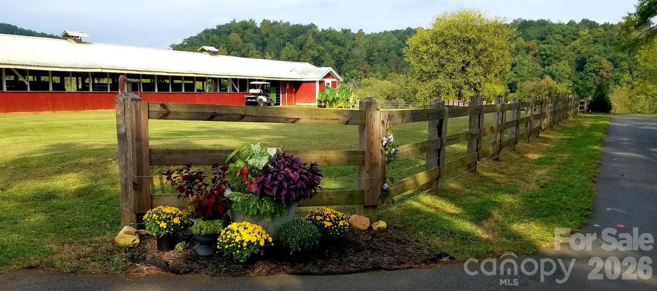 203 Victory Pass Ln., Rutherfordton, NC 28139