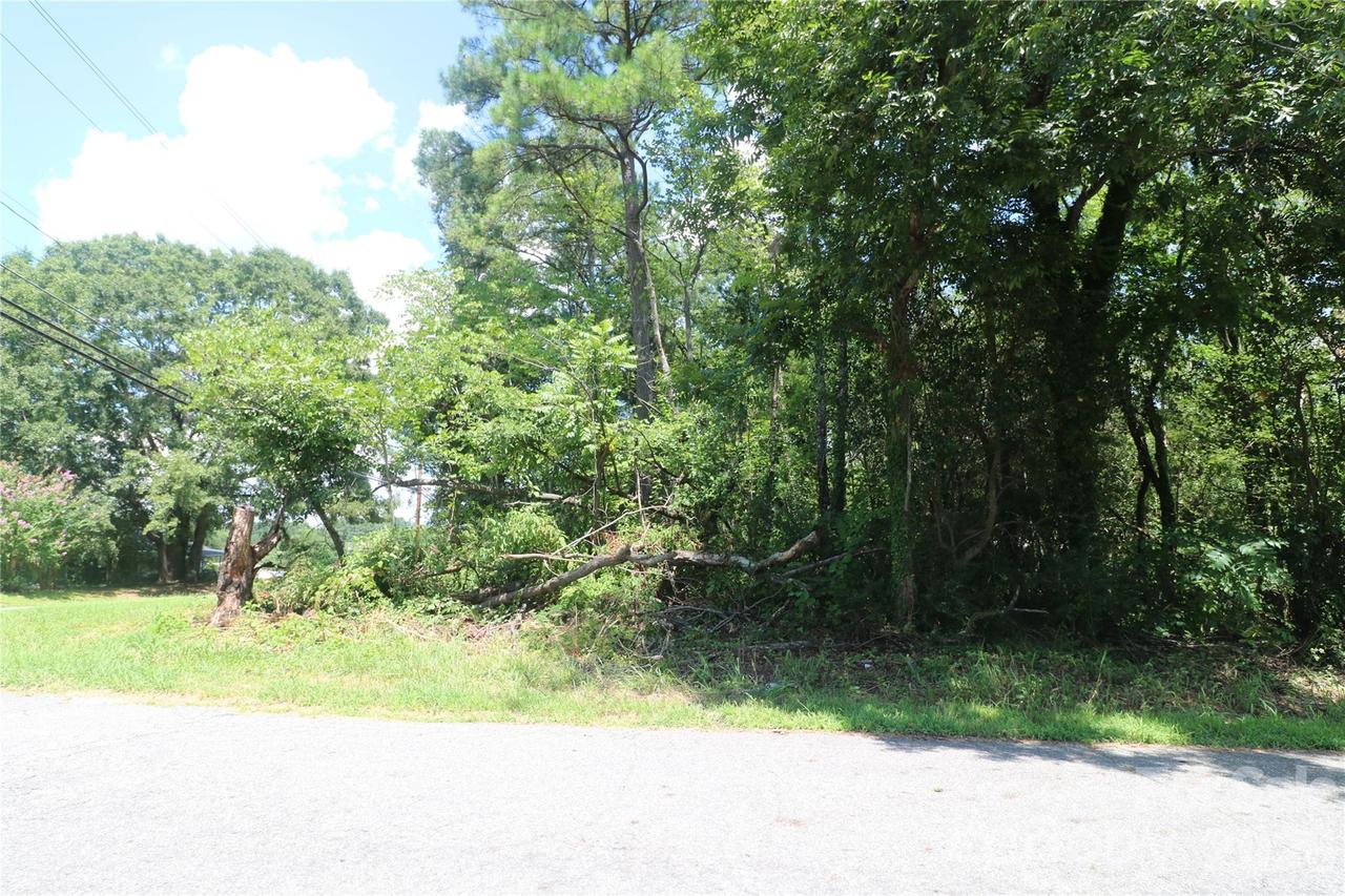 Springfield Dr., Forest City, NC 28043