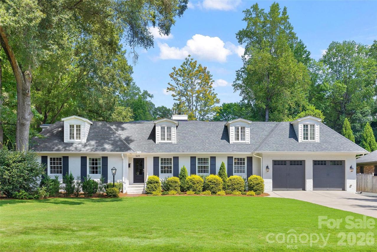 3615 Pickwick Ln., Charlotte, NC 28211