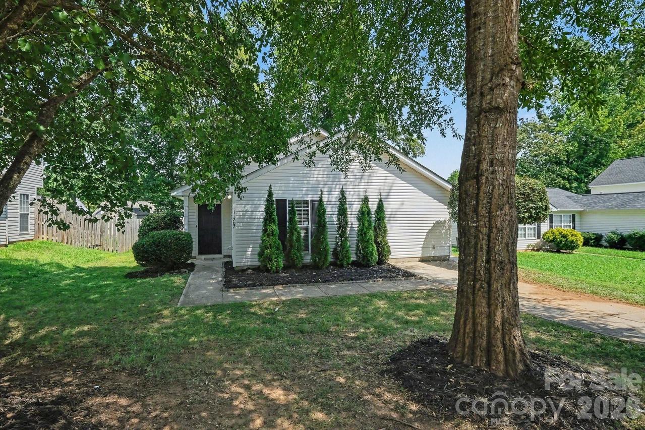 11207 Gold Pan Rd., Charlotte, NC 28215