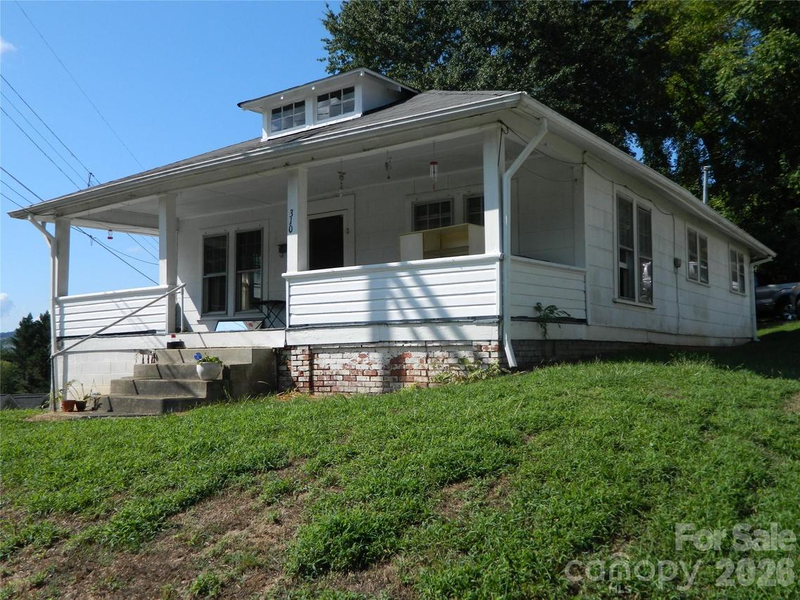 310 Reform St., Lenoir, NC 28645