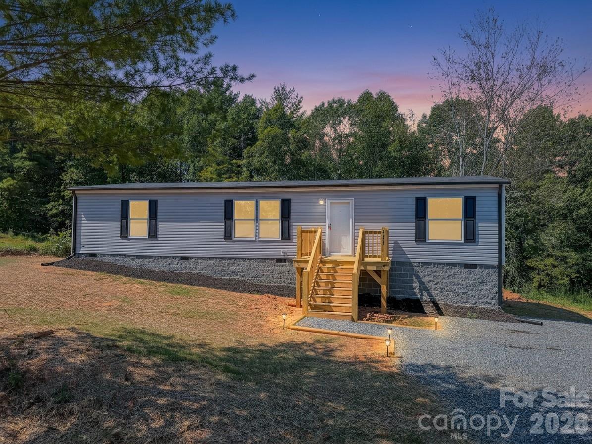 4277 Chinquapin Cir., Lenoir, NC 28645