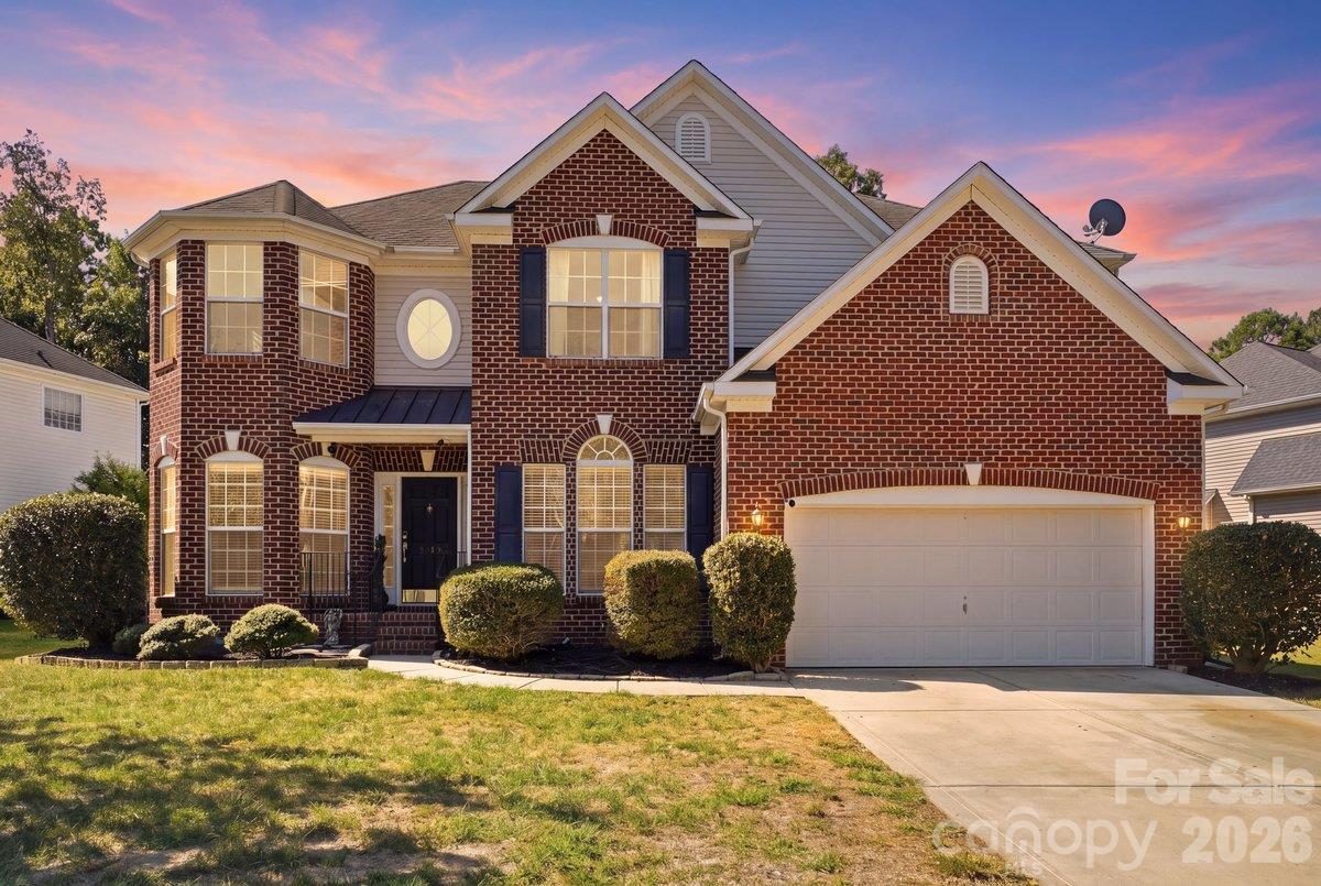 1008 Grayscroft Dr., Waxhaw, NC 28173