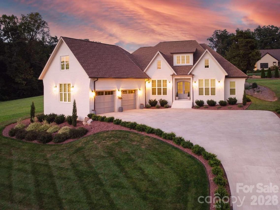 4413 Holly Cir., Conover, NC 28613