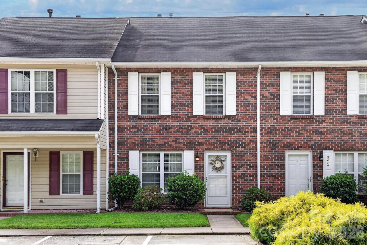 221 Linkside Ct. #5, Lenoir, NC 28645