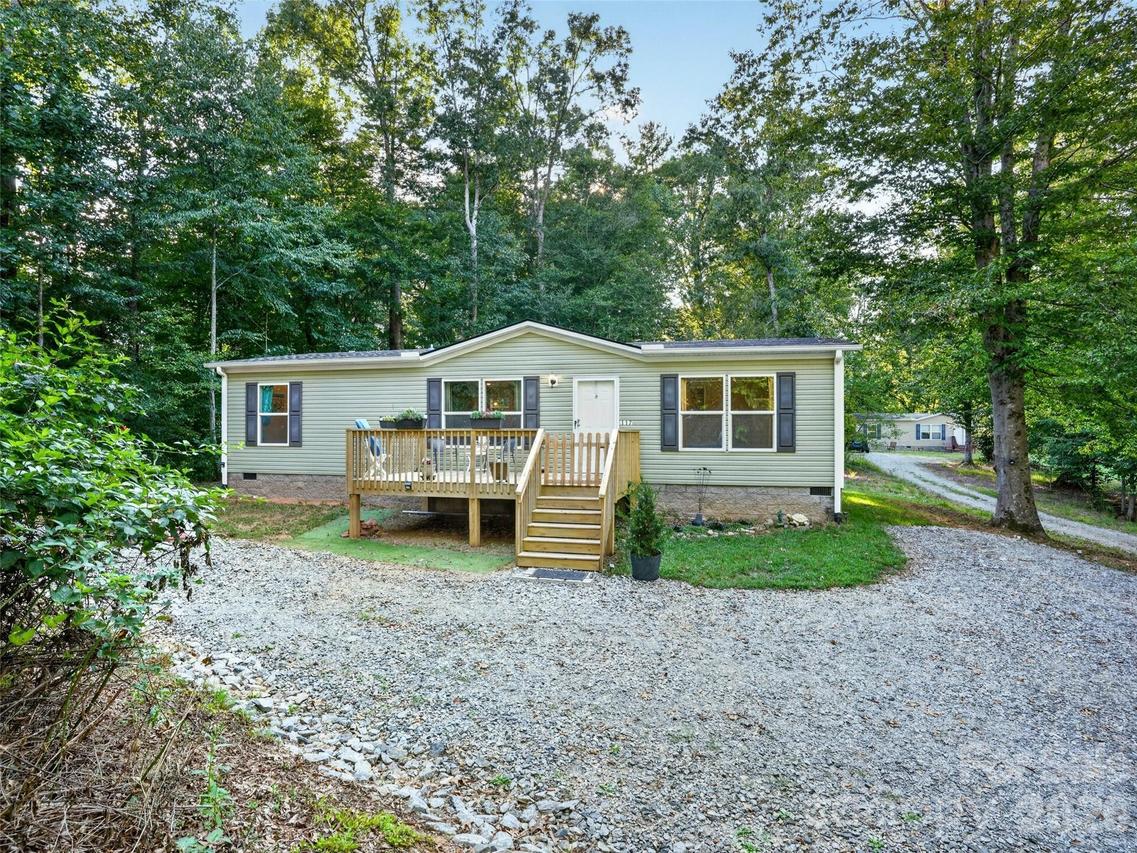 117 Eade Rd. #7, Hendersonville, NC 28792