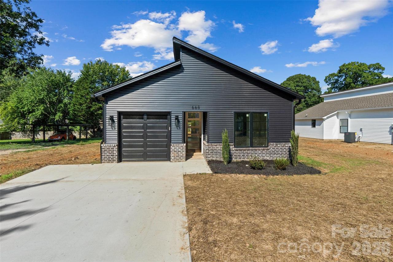 668 Jackson Ter., Concord, NC 28027