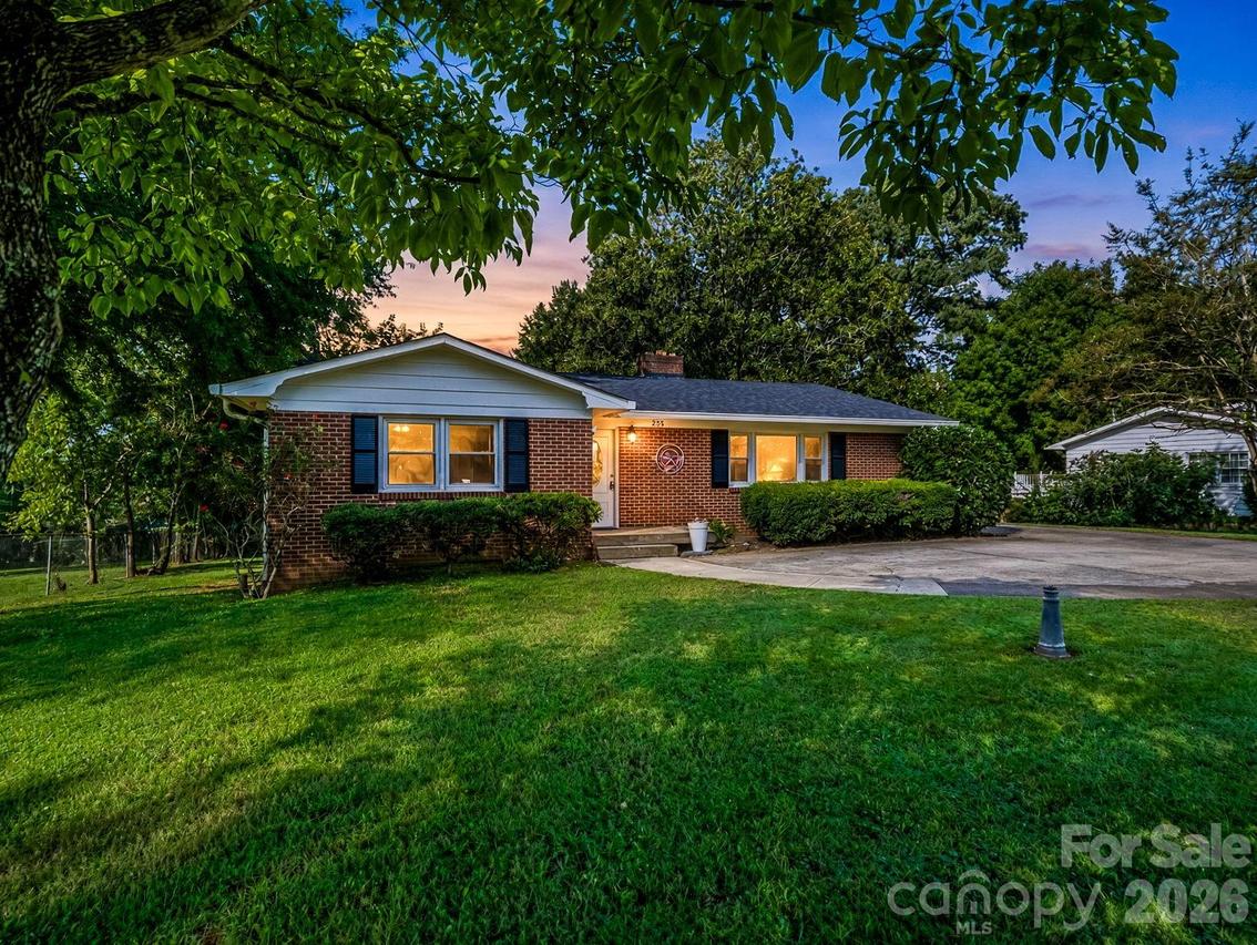 275 Tanner St., Rutherfordton, NC 28139