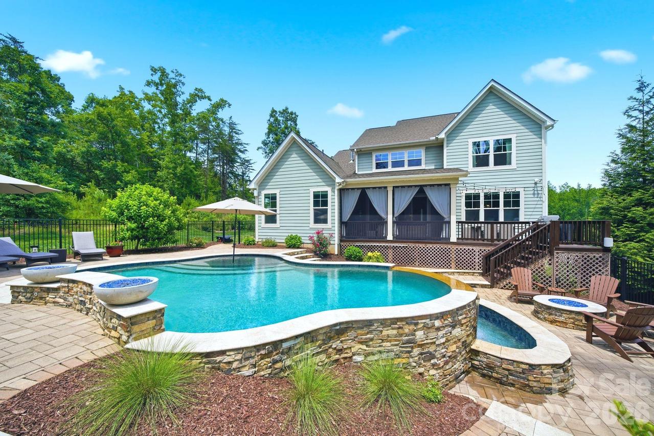 4219 Island Fox Ln., Denver, NC 28037