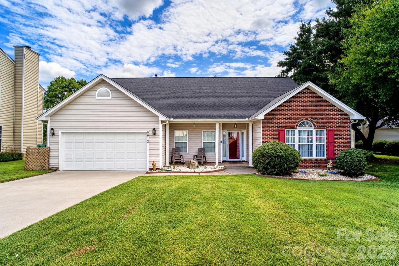 9612 Veronica Dr., Charlotte, NC 28215
