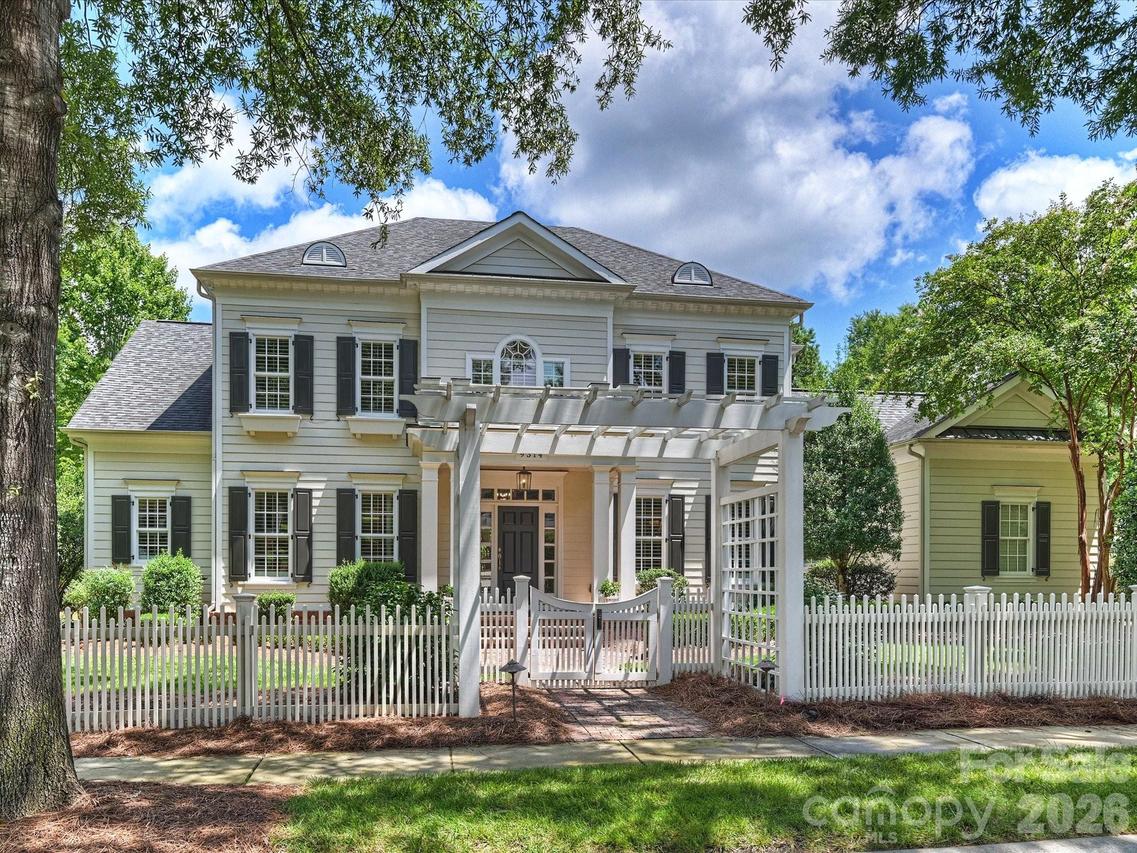 9314 Heydon Hall Cir., Charlotte, NC 28210