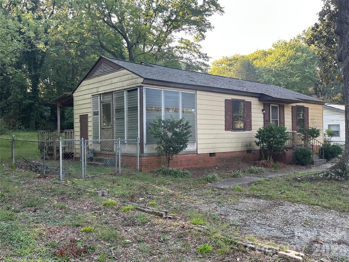 235 S Milford Dr., Salisbury, NC 28144