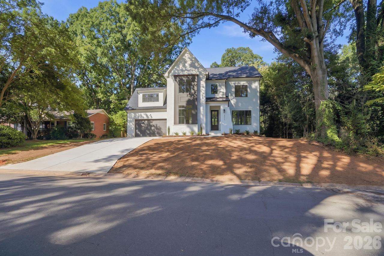 4214 Waterbury Dr., Charlotte, NC 28209