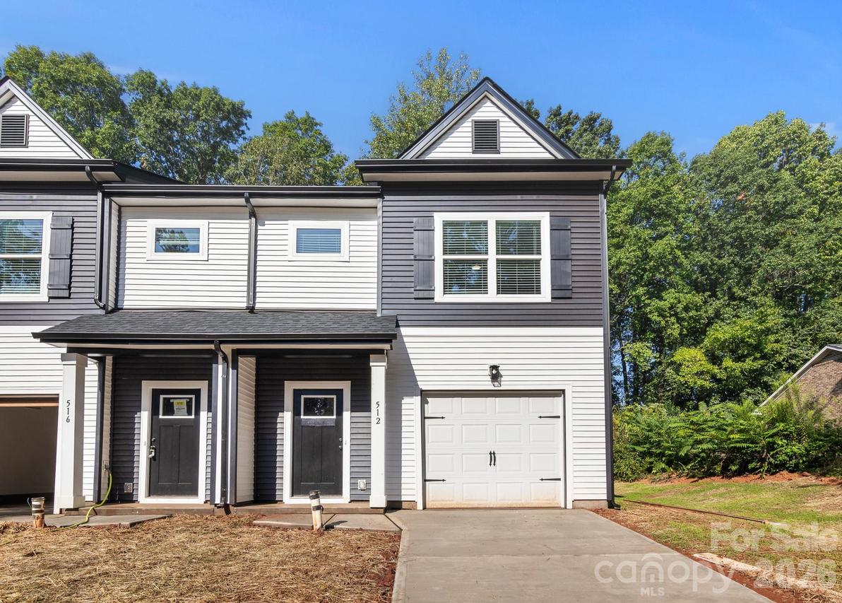 512 Carolyn Ln., Charlotte, NC 28213