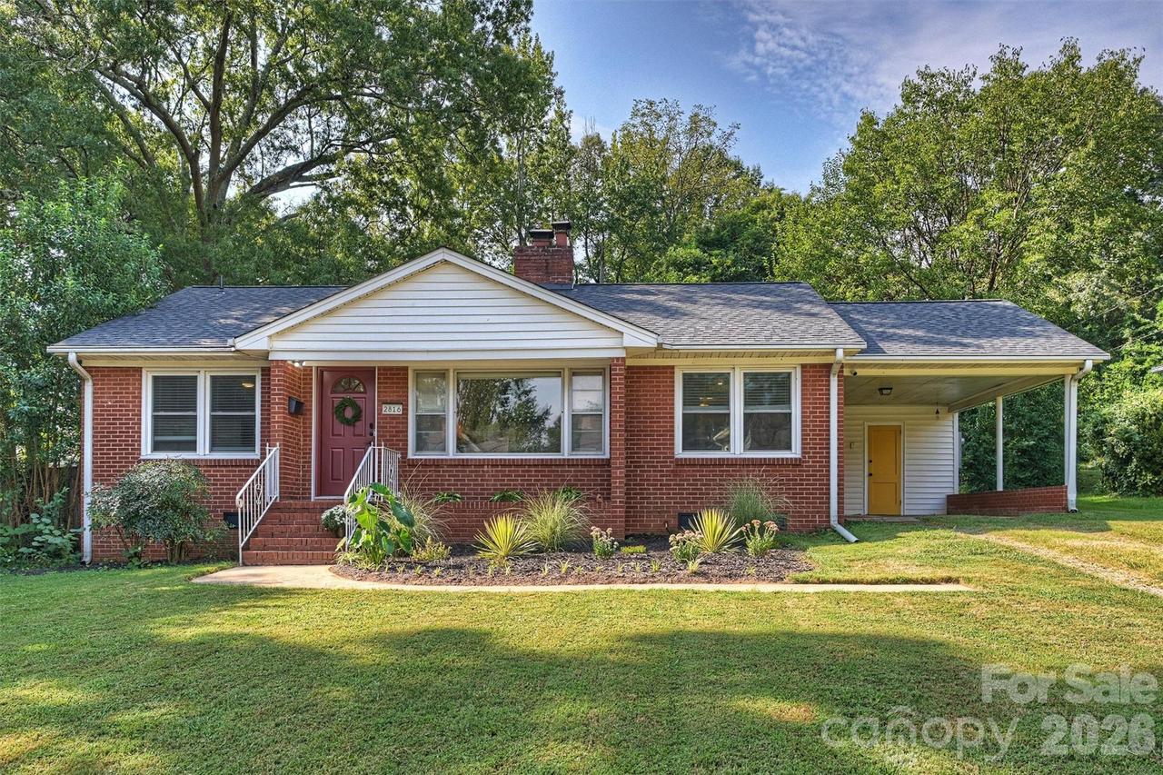 2816 Shamrock Dr., Charlotte, NC 28205
