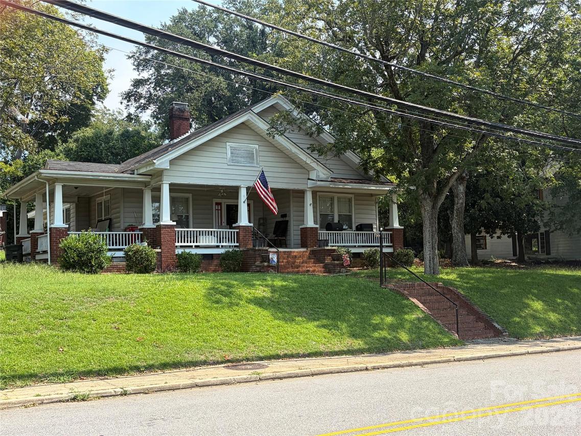 411 Morven Rd., Wadesboro, NC 28170