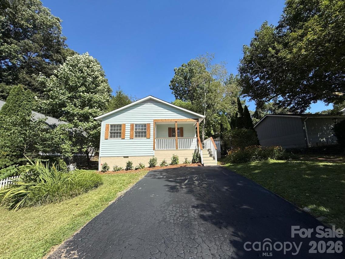153 Locust Ct., Arden, NC 28704