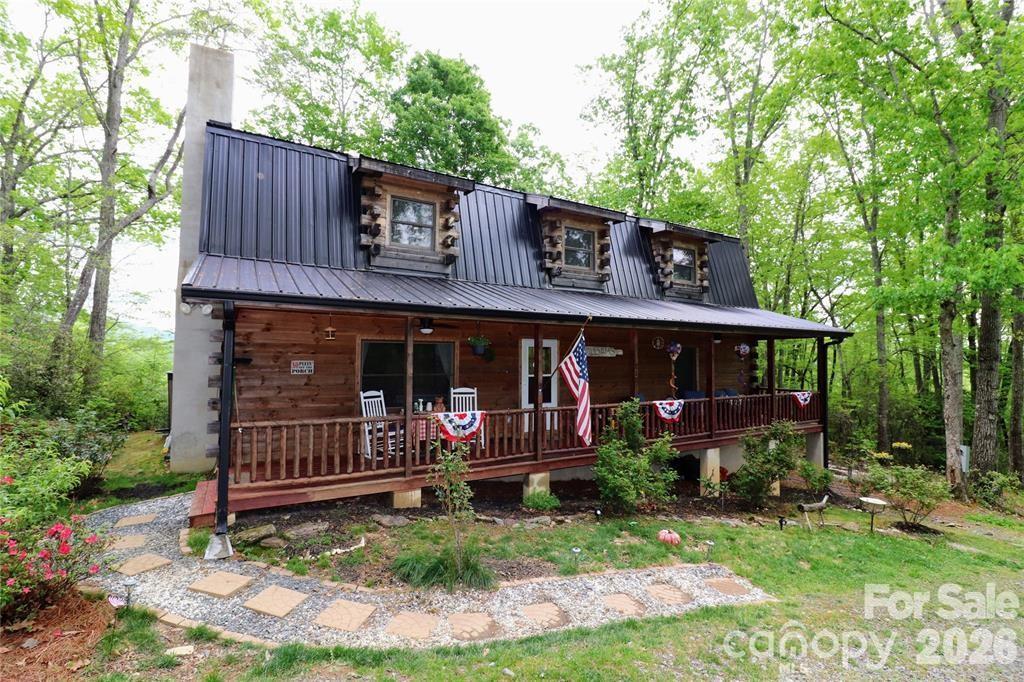 252 Idylwild Ln., Black Mountain, NC 28711