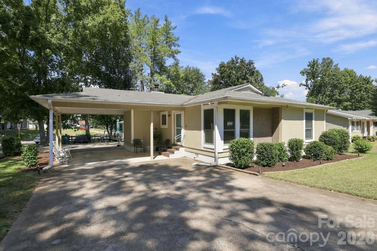 1619 Rhyne Carter Rd., Gastonia, NC 28054
