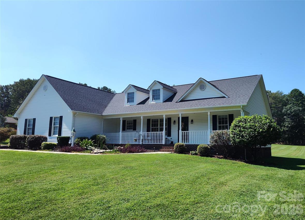 4005 Davis Rd., Maiden, NC 28650