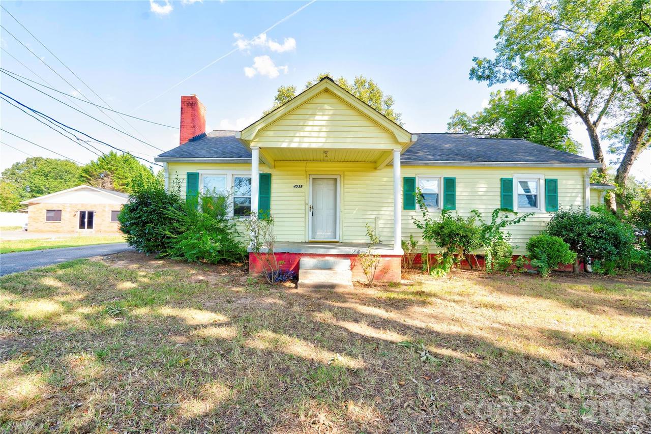 4538 Fallston Rd., Fallston, NC 28150