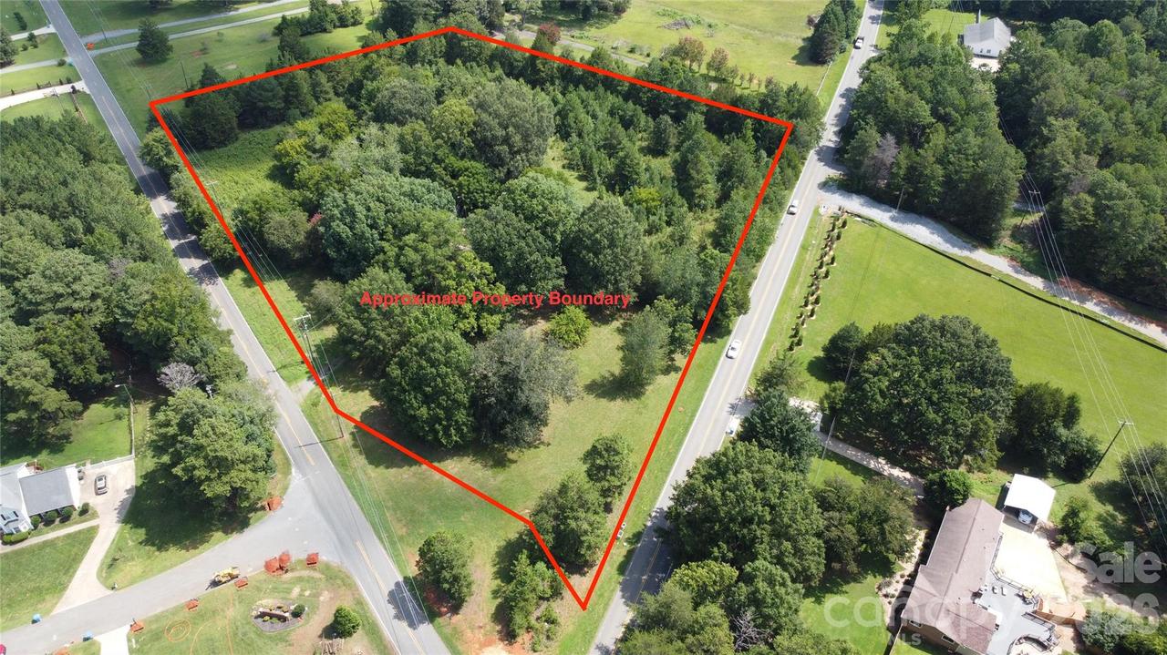 7908 Arlington Church Rd., Charlotte, NC 28227
