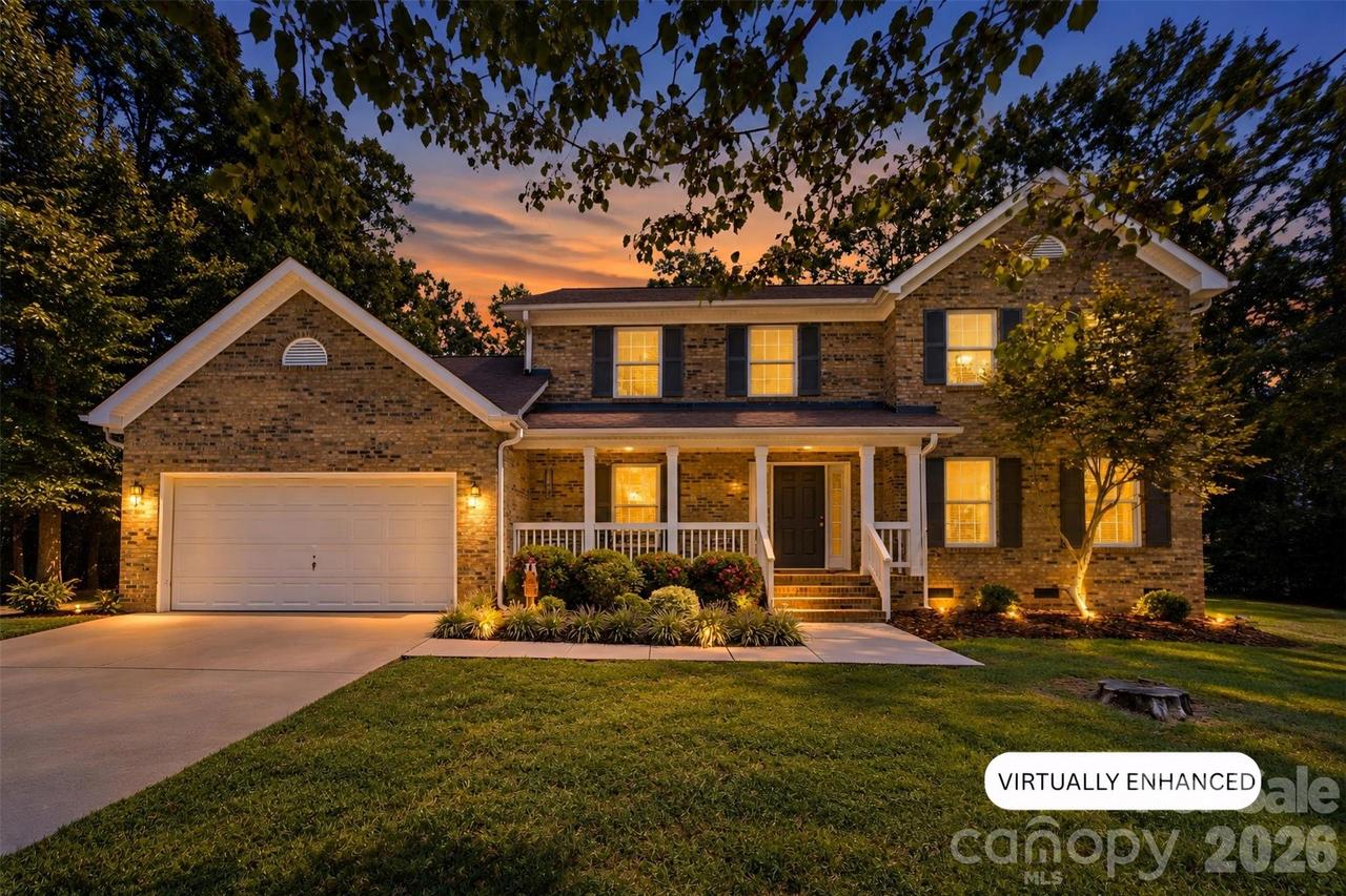 168 Forest Creek Dr., Statesville, NC 28625
