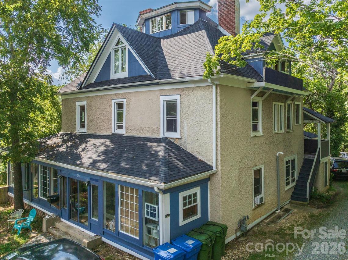 23 Northview St., Asheville, NC 28801